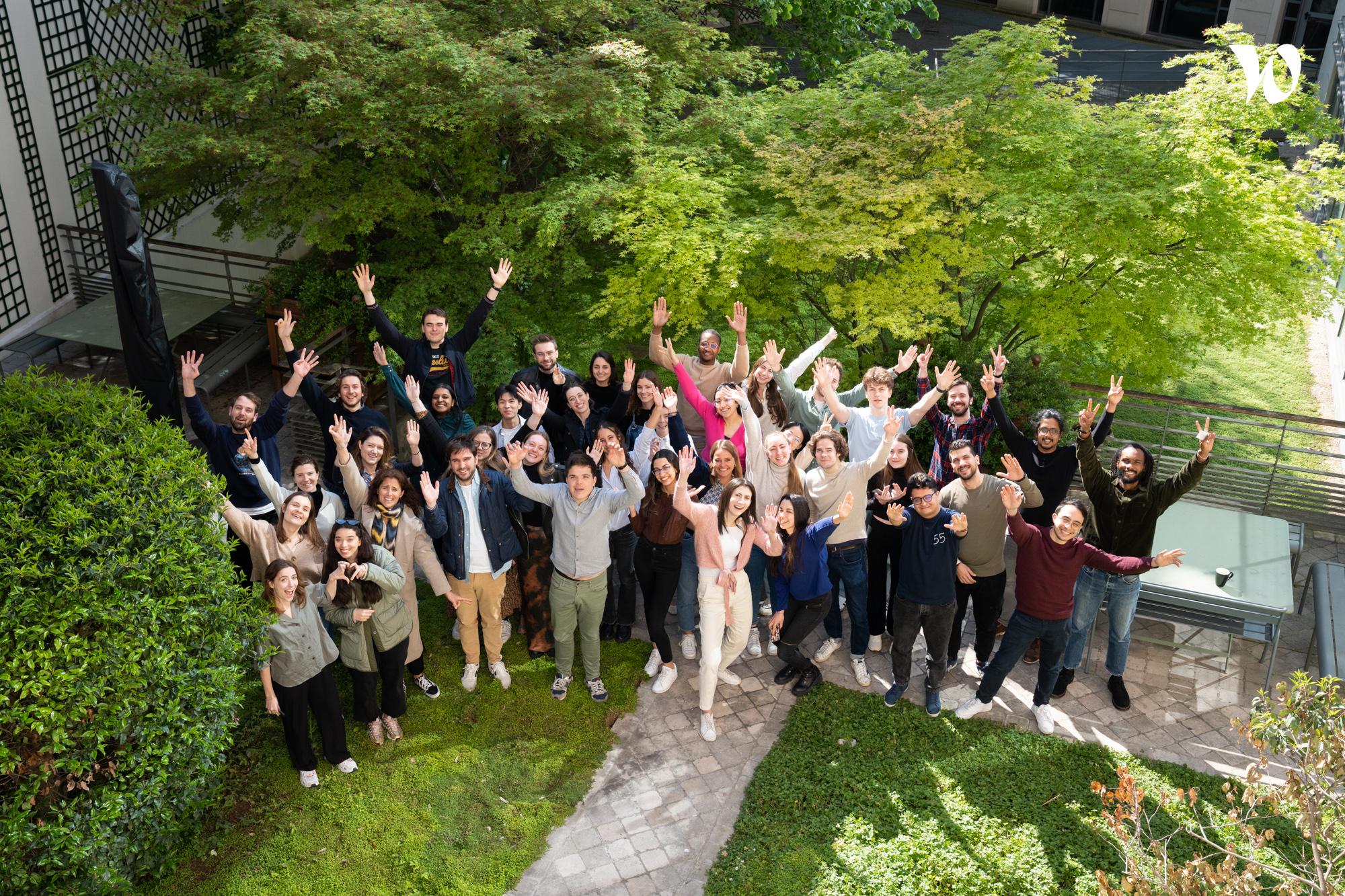 FR-Office-1.jpg FR-Office-1.jpg