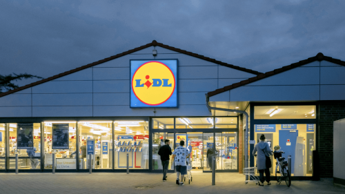 Lidl-cartonne-a-linternational-53-de-CA-132-milliards-deuros.png