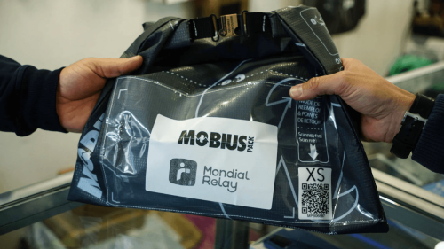 Mondial-Relay-et-MOBIUSpack-deploient-une-solution-de-colis-reemployables-via-les-Points-Relais.png