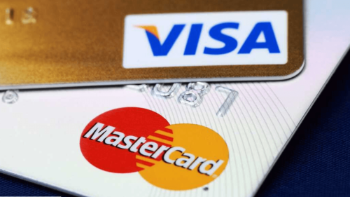 Visa-Mastercard-lUE-sort-le-carton-rouge-sur-les-frais-caches.png